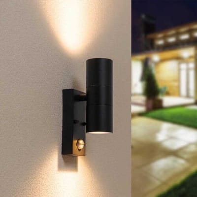 HOFTRONIC Blenda wandlamp - 2700K warm wit - Bewegingsmelder en schemerschakelaar - Zwart - IP44 spatwaterdicht - Up & Downlight voor buiten