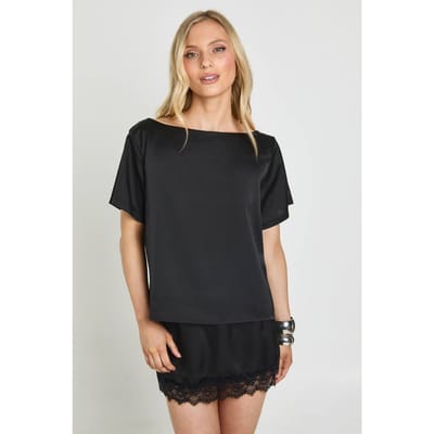 boohoo Dames Petite Satijnen Oversized T-shirt En Kanten Mini Rok Co-ord | Zwart | Maat: 34
