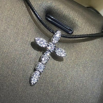 925 Zilveren Prachtige Kruisketting Sieraden Dames Bruiloft Mode Kruis Cz Kristal Zirkoon Hanger Ketting Valentijnsdag Gif zwart