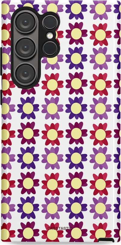Casetastic Hoesje Geschikt voor Samsung S23 Ultra - Stijlvolle Beschermende Duo-layer Case - Rood Paarse Roze Madelief Bloementjes