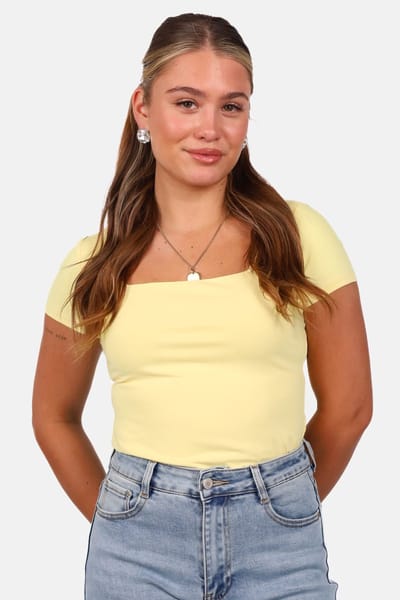 Getdrezzed Body - Maat: L - T shirt met vierkante hals lichtgeel