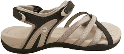 Hi-Tec Sandalen Savanna II - Meisjes - Taupe TAUPE - Maat 39 Wandelschoenen voor Kinderen