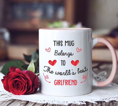 Mok Valentijn met tekst "This mug belongs to the world's best Girlfriend" Roze - Valentijn Cadeautje voor Haar - Keramiek - Wit - Valentijn Cadeau - Love