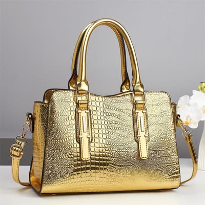 Nieuwe Mode Splicing Schoudertas met Grote Capaciteit Krokodillenpatroon Reliëf Trend Alles Passende Handtas Licht Luxe Dames Tas . beige