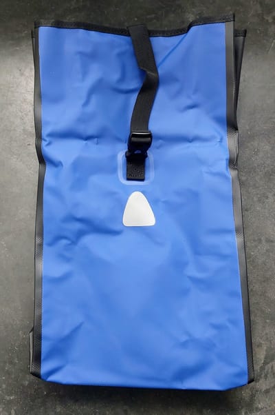 Waterdichte enkele fietstas - blauw/zwart