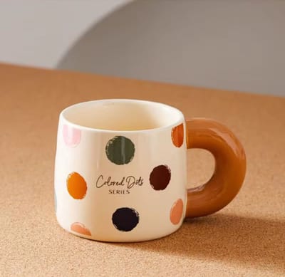 Colored Dots Keramische Mok - 480ml - Bruin - Met Gekleurde Oor - Inclusief Geschenkverpakking