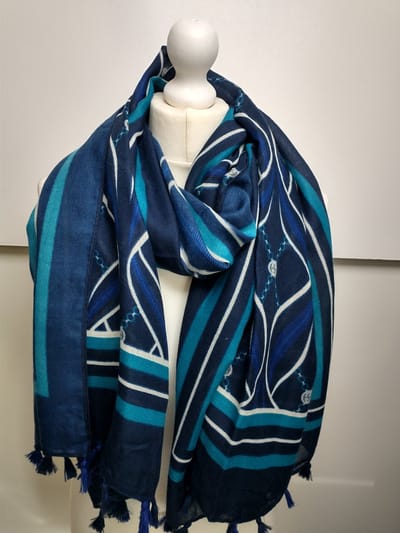 Lange dames sjaal Nita-fantasiemotief-blauw groen wit grijs koningsblauw