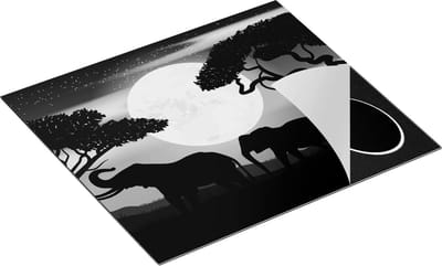 Chefcare Inductie Beschermer Olifanten Silhouet tijdens Volle Maan - Zwart Wit - 60x50 cm - Afdekplaat Inductie - Kookplaat Beschermer - Inductie Mat