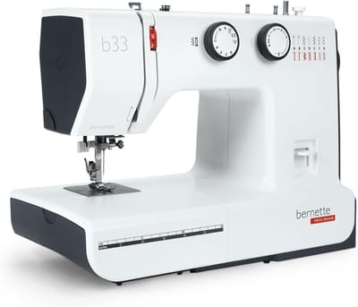 Naaimachine - Naai-apparaat - Klusjes Thuis - Zwitsers Design - 15 Steken - Wit