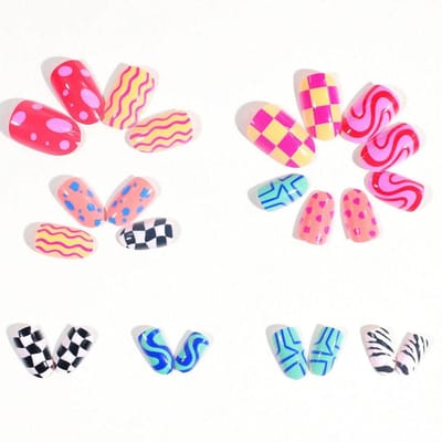 24 Stuks Elliptische Geometrische Geruite Westerse Stijl Nepnagels Met Kleurrijke Geometrische Print Voor Modieuze Meisjes Press On Nails Nagelbenodigdheden