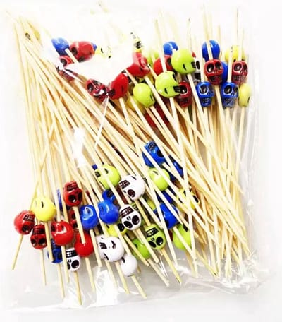 Akyol - doodshoofd cocktailprikkers - Halloween cocktailprikkers – 15 stuks - griezelig – trick or treat – cocktailprikkers – skelet – drinken - eten – verjaardag – cadeau