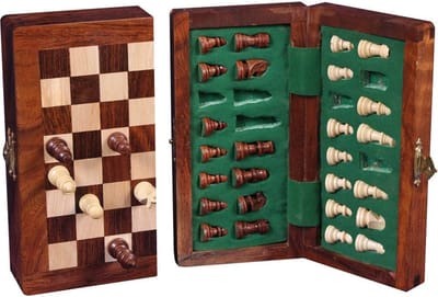 Magnetische Opklapbare Schaakset – Houten Schaakbord & Schaakstukken – Acacia Hout – Compact 15 x 30 cm – Reisbord voor Tactisch Spel – Engelhart