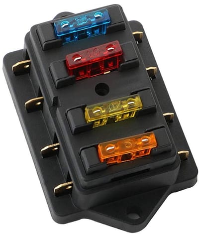 Virtubuy - Premium 4 Way Fuse Box - Universele Bladzekeringen - Handig voor Auto en Boot - Zwart - Circuit Fuse Block - Inclusief 10 Fuses - Voor Au..