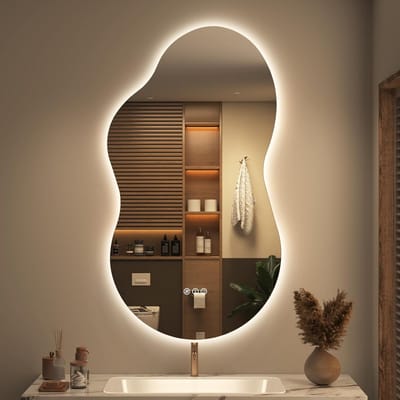 Asymmetrische LED Badkamerspiegel met Achtergrondverlichting en Antidampfunctie