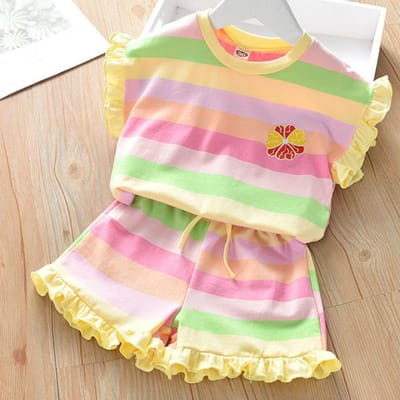 Tweedelig pak Kinderkleding Zomer Regenboog Casual Pak Meisjes Schimmel T-shirt Shorts 140 geel