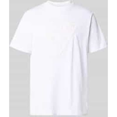 T-shirt Guess Triangle Stitchings
