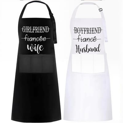 Dailygoods- Kookschort Grappig - Kookschort voor Koppels - Verstelbaar - 2 Stuks - Met Zakken - Cadeau voor Verjaardag/Bruiloft - Keuken Schort