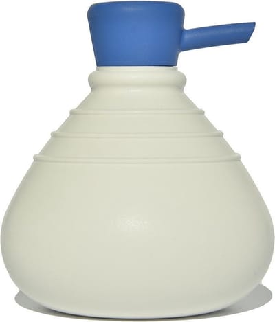 Handmatige zeepdispenser SoapBelly - Wit met blauwe dop - Ø 9,5 cm x H 13 cm - Inhoud 250 ml