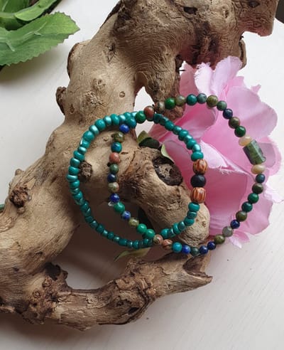 Handgemaakte edelsteen armband met unikate en groene jade, met GRATIS armband