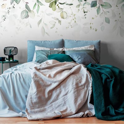Fotobehang Profhome 399001-GU vliesbehang hardvinyl warmdruk in reliëf glad met bloemmotief mat groen blauw wit 3,71 m x 2,8 m