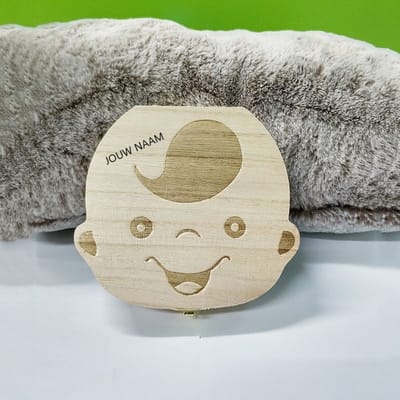 Dappermann - Gepersonaliseerd EIGEN NAAM Tanden Doosje Hout JONGEN HOUT NEDERLANDS Melktanden en Haarlok Tandendoosje Kraam Cadeau