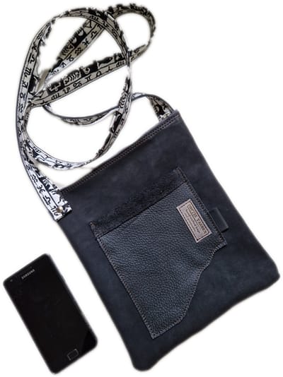 Toetie & Zo - Handgemaakte Tas Leer - Slingbag - Zwart - Schoudertas - Crossbodytas - Festivaltas - 20bx23hx3d