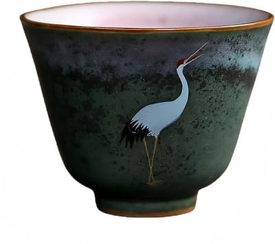 Unieke Celadon Theekop met Kraanvogel Design - Perfect voor Gongfu Thee Ceremonie en Dagelijks Genieten van Chinese Thee