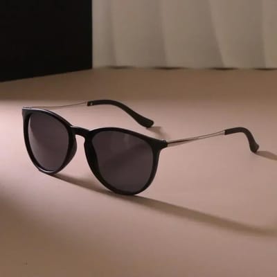 Hoge Kwaliteit Klassieke Vierkante Casual Mode Zonnebril Dames Heren Vintage Stijlvolle Ovalen Vorm Minimalistische Vrouwelijke Mannelijke Other