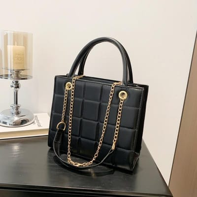 Nieuwe Stijl Eenvoudig Gepersonaliseerd Retro Casual Textuur Lente Schuine Band Ketting Kleine Vierkante Tas voor Vrouwen black