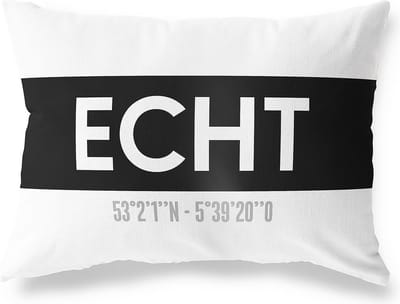 Tuinkussen ECHT - LIMBURG met coördinaten - Buitenkussen - Bootkussen - Weerbestendig - Jouw Plaats - Studio216 - Modern - Zwart-Wit - 50x30cm