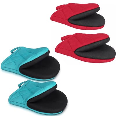 Ovenwanten - 2 Paar - Korte ovenwanten - Bakhandschoenen - 20 x 14.5 cm - Hittebestendige handschoenen - Herbruikbaar - Warmte-isolerende handschoenen - Antislip gripoppervlakken - Ophanglus handschoenen - Voor bakken, koken - Rood, Blauw