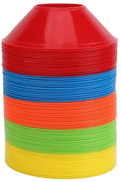 WiseGoods Premium Trainingshoedjes 50 Stuks - Markeringshoedjes Sport - Markeringspionnen - Markeerschijven - Inclusief Houder