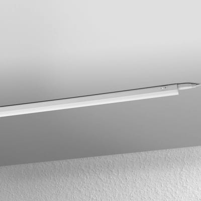 OSRAM Switch Batten Slanke LED-lichtbalk met ingebouwde schakelaar 1200 mm 14W 3000K in wit, kan worden aangesloten op naadloze lichtstrips, IP20-bescherming, voor onderkastverlichting binnen