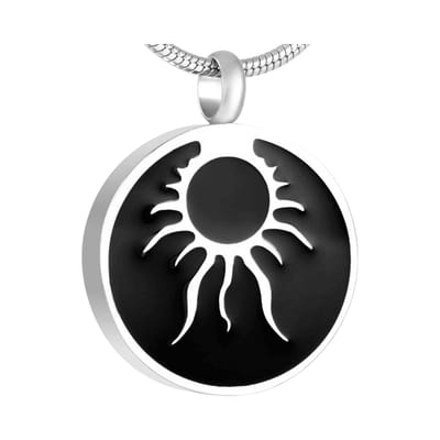 Aramat Jewels | Gedenkhangers | Ronde Ashanger Tribal Design – Staal & Emaille Gedenksieraad | | | |22mm | Staal | Volwassenen | Verkleurd niet