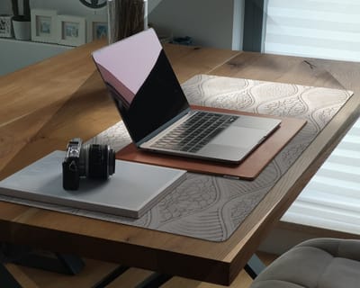 Coloray Bureau Onderlegger - Kustpatroon Computer Mat - 100 cm x 50 cm - Wit Bureau Onderlegger - Bureau Pad - Bureau Mat - Bureaumat - Onderlegger Bureau