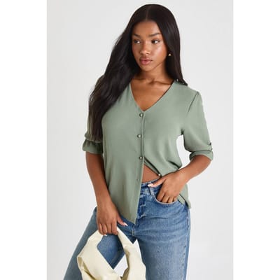 boohoo Dames Gehamerde blouse met pofmouwen en knoopsluiting aan de voorkant | Olive | Maat: 6