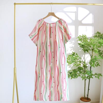 Nieuwe Dames Slaaprok 100% Katoen Crêpe Dunne Huisrok Set Hoofd Gestreepte Rok Zomerjurk Schattig en Lief Dames M beige