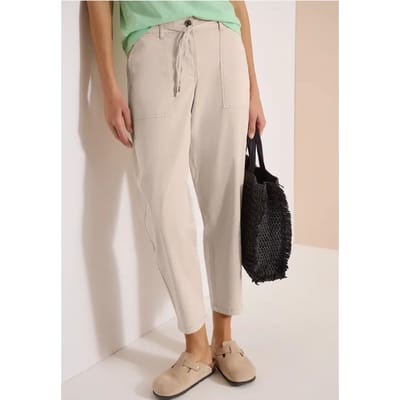 Mid Waist Barrel Leg broek in Casual Fit