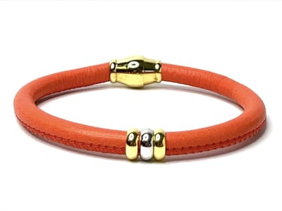NIEUW! Jolla - dames armband zilver - leer - magneetsluiting - bedels - tweekleurig - Single Ladies Gold - Koraal