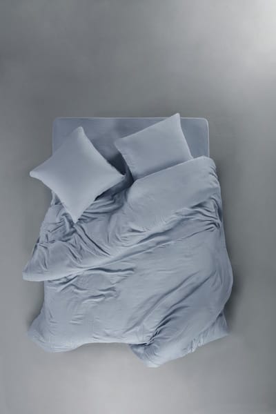 Casilin - Strijkvrij Dekbedovertrek Tencel Satijn - 240x220 - Inclusief 2 Bijhorende Kussenslopen - 2 Persoons - 100% TENCEL™ Lyocel - Sky Blue - Blauw