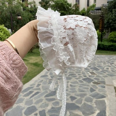 Chapeau d'été en dentelle pour bébé enfant, chapeau respirant à visière, joli chapeau pour enfants de 1 à 2 ans blanc
