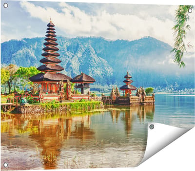 Gards Tuinposter Pura Tempel in Bali op het meer Beratan - 80x60 cm - Tuindoek - Tuindecoratie - Wanddecoratie buiten - Tuinschilderij