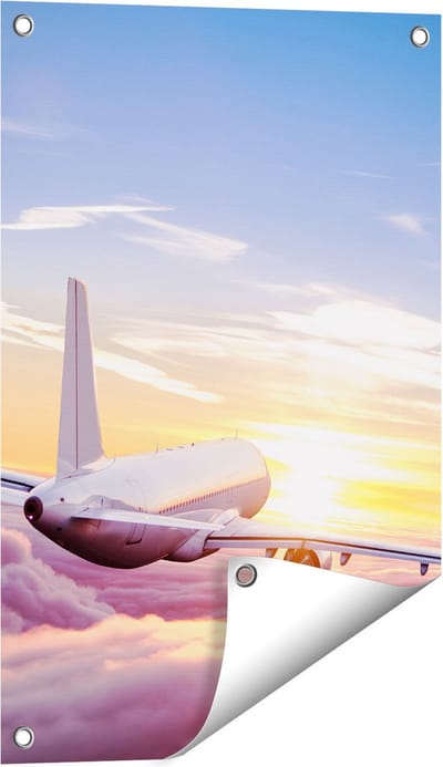 Gards Tuinposter Vliegtuig in de Wolken bij Zonsondergang - 40x60 cm - Tuindoek - Tuindecoratie - Wanddecoratie buiten - Tuinschilderij