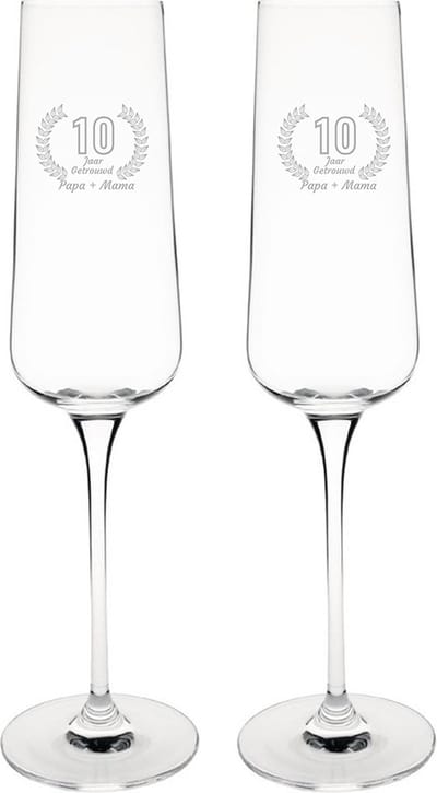 Gegraveerde set champagneglazen 27cl Papa + Mama 10 jaar getrouwd
