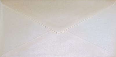 Metallic (parelmoer) ecru enveloppen A4 - 110 x 220 mm - 25 stuks - NK natgelijmde - 110 gram - Sirio Pearl - Netuno