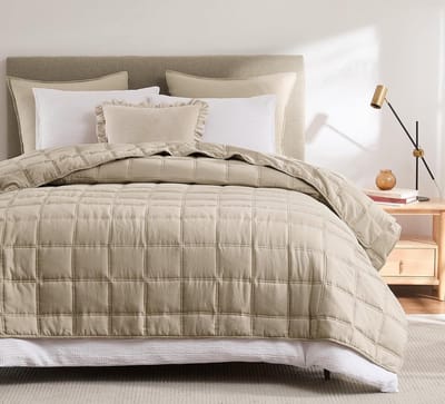 Sprei 220 x 240 cm, beige, zachte bedsprei, dekbed van microvezel, voor bed, bank, bank (zonder kussensloop), geruite knuffeldeken, woondeken, bankdeken, Oeko-Tex, lente, zomer