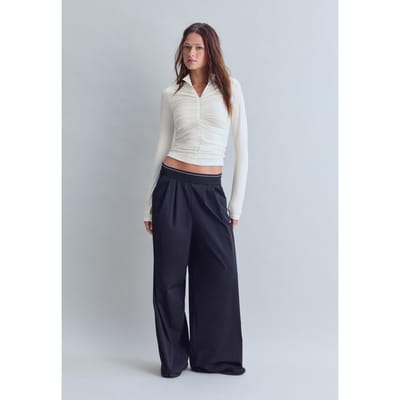 Stradivarius Aansluitende top met plooien en rits  Ecru XS