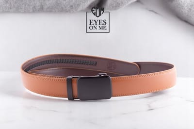 Camel lederen riem zonder gaatjes met automatische gesp voor heren ( model L113 )