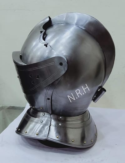 Ridder Helm - Middeleeuwse Helm - Historische Re-enactment - Gesloten Vizier - Zilverkleurig