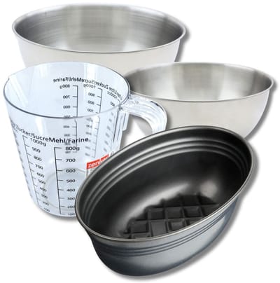 Bakkerset met ovale broodvorm 26 cm, 2 mengkommen, maatbeker en spatel Zenker
